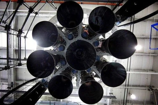 SpaceX ve Falcon Roket Ailesi spacex