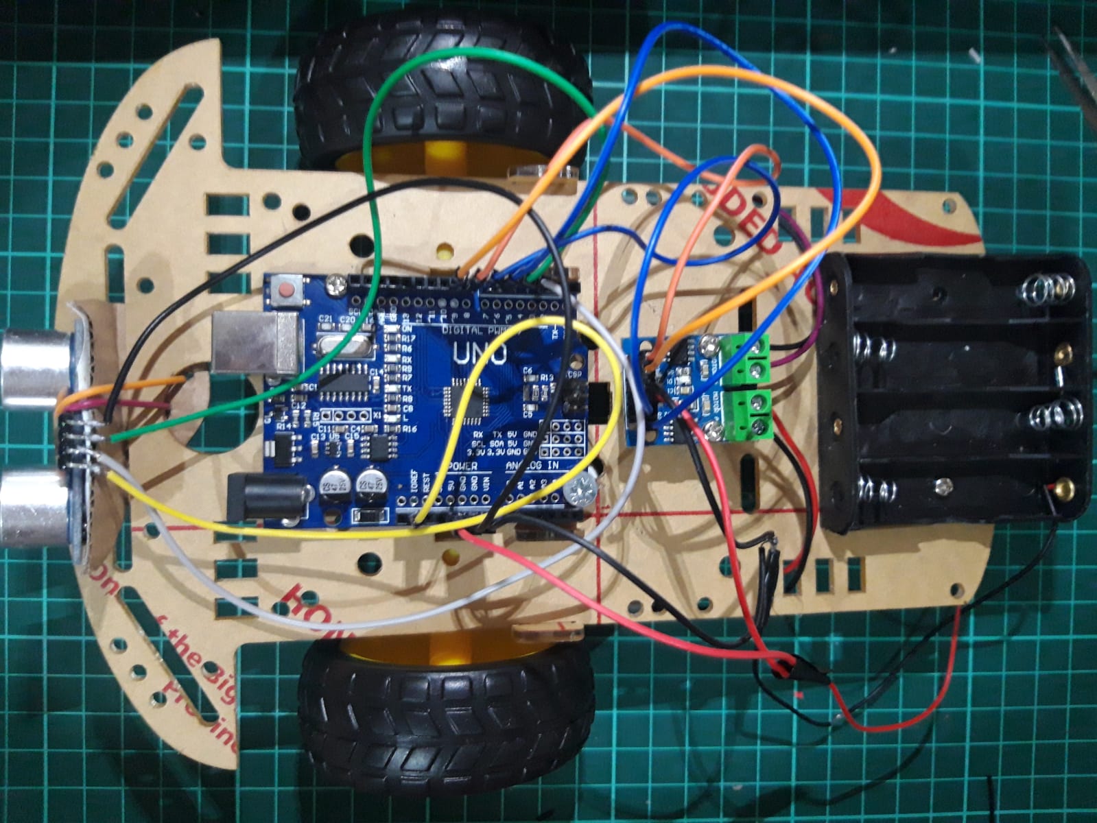 mBlock ile Arduino! Engelden Kaçan Robot Projesi mblock engelden kaçan robot
