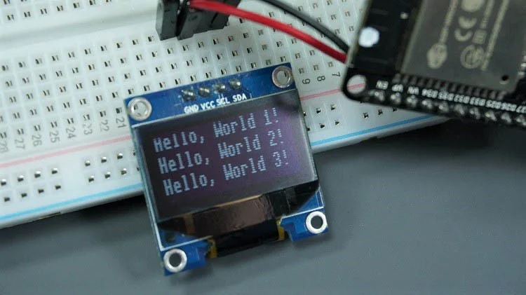 OLED Hello World Çıktısı